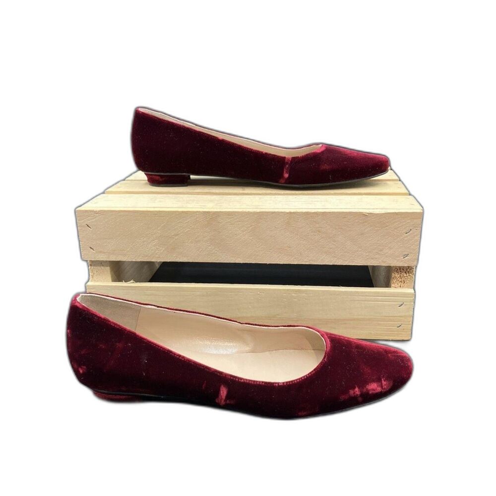 Manolo Blahnik Women's Red BB Suede Ballet Flats Size 37.5 (7) RETAIL $800!